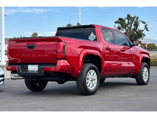 2025 Toyota Tacoma SR5