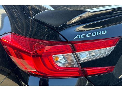 2022 Honda Accord EX-L 1.5T