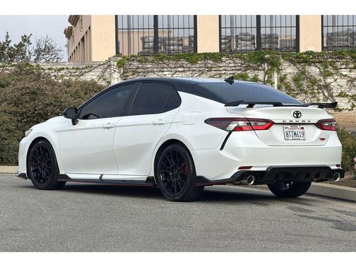 Ice Edge/Midnight Black Metallic 2021 Toyota Camry TRD