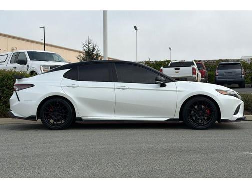 Ice Edge/Midnight Black Metallic 2021 Toyota Camry TRD