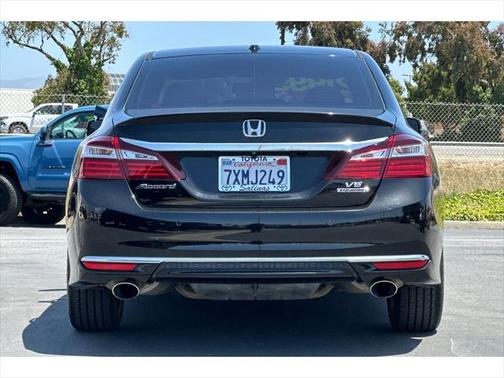 2017 Honda Accord Touring V6