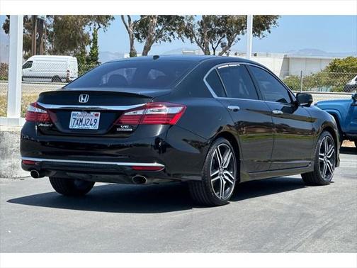2017 Honda Accord Touring V6