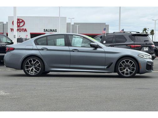 2021 BMW 540 540i