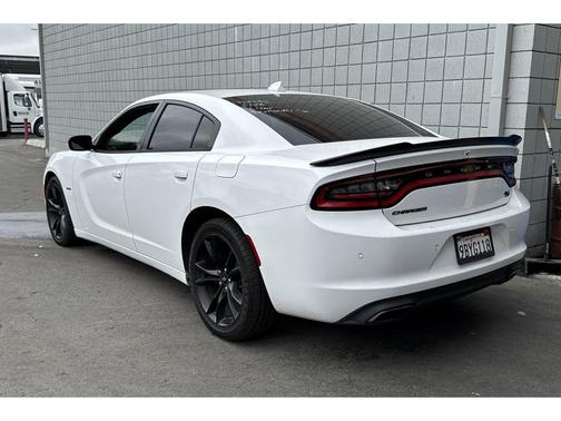 2018 Dodge Charger R/T