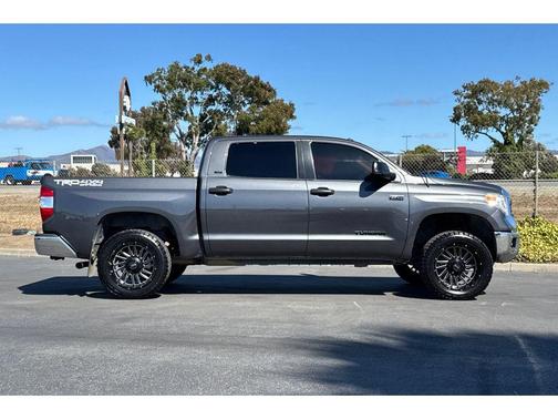 2016 Toyota Tundra SR5