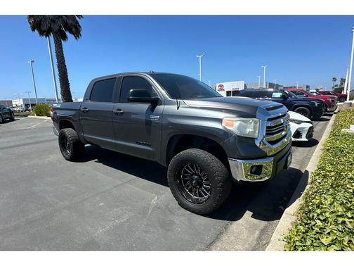 2016 Toyota Tundra SR5
