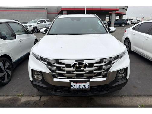 Ice White 2022 Hyundai SANTA CRUZ SEL