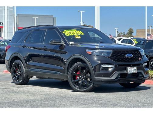 2021 Ford Explorer ST