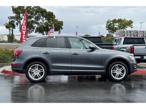2017 Audi Q5 2.0T Premium Plus