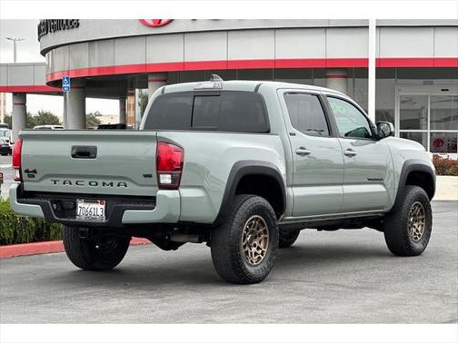 2022 Toyota Tacoma SR5