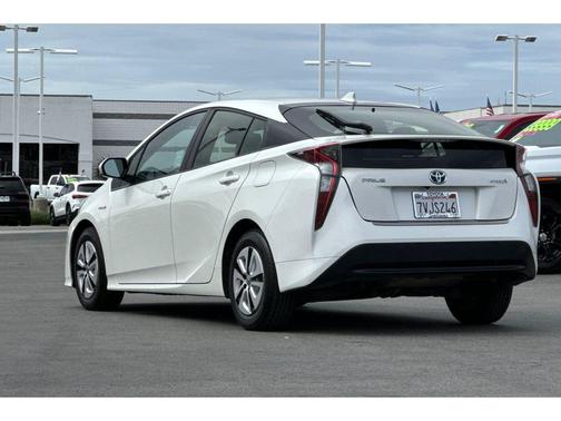 2016 Toyota Prius Four