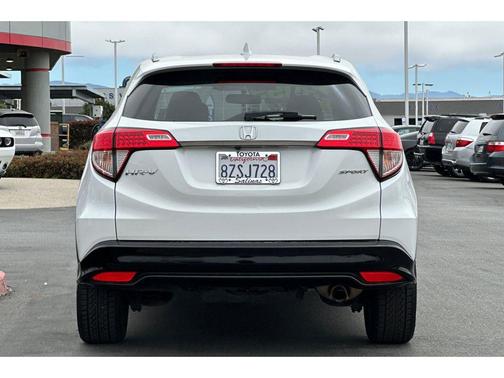 2022 Honda HR-V 2WD Sport