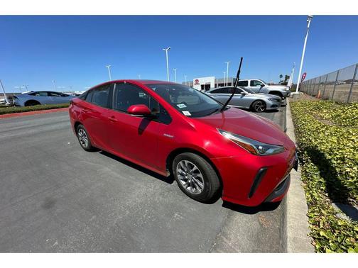 2020 Toyota Prius XLE