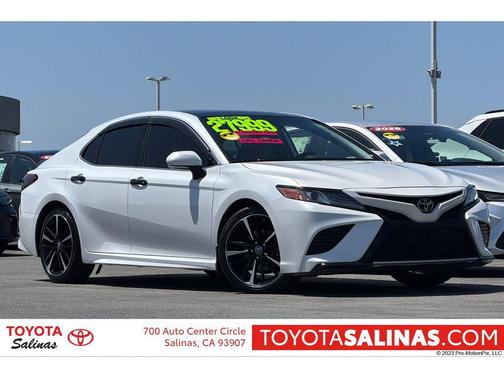 Wind Chill Pearl 2019 Toyota Camry XSE