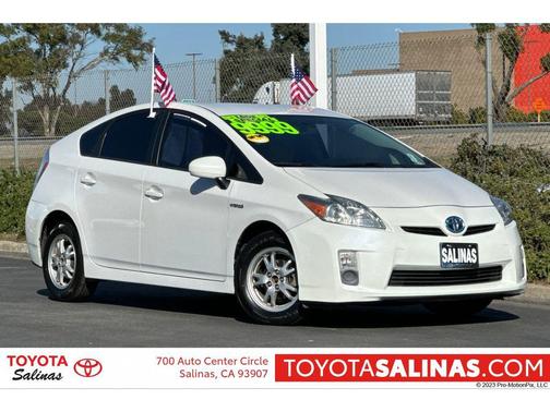 2010 Toyota Prius III