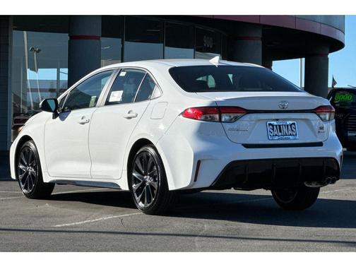 2026 Toyota Corolla Hybrid SE