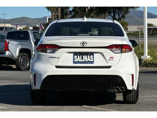 2026 Toyota Corolla Hybrid SE