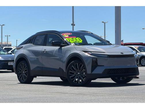 Cement w/Midnight Black Metallic Roof 2026 Toyota C-HR XSE