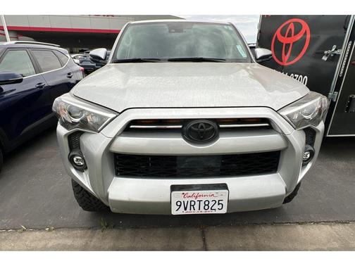 Classic Silver Metallic 2024 Toyota 4Runner SR5 Premium