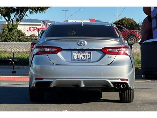 2019 Toyota Camry SE