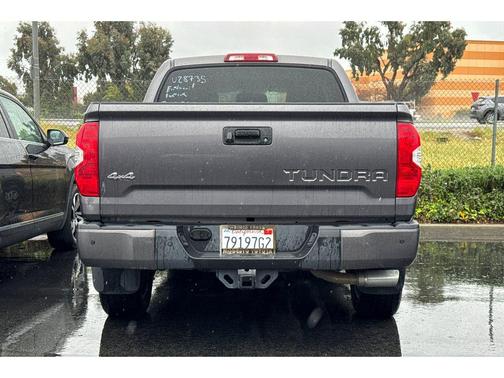 2017 Toyota Tundra Platinum