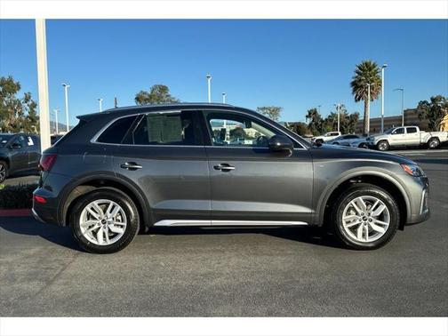 2022 Audi Q5 45 S line Premium