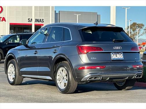 2022 Audi Q5 45 S line Premium