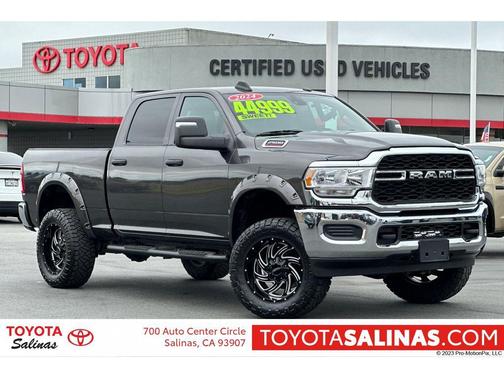 2024 RAM 2500 Tradesman Crew Cab 4x4 6'4' Box