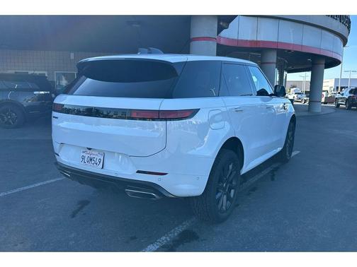 2024 Land Rover Range Rover Sport SE