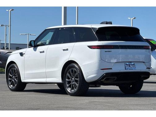 2024 Land Rover Range Rover Sport SE