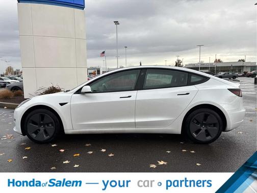 2023 Tesla Model 3 Standard Range