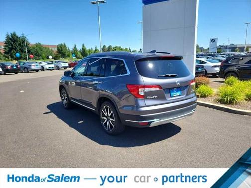 2020 Honda Pilot Touring 8-Passenger