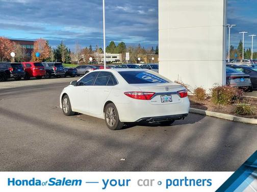 2015 Toyota Camry SE