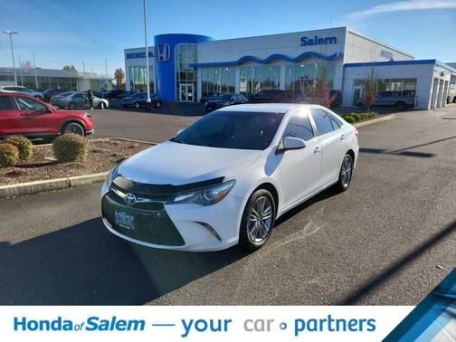 2015 Toyota Camry SE