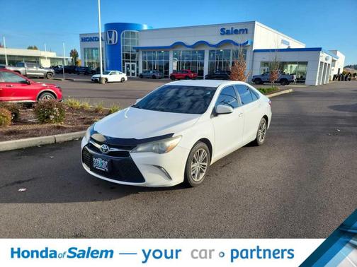2015 Toyota Camry SE