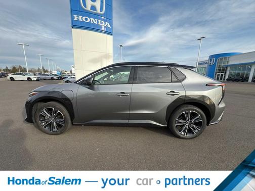 2023 Toyota bZ4X Limited