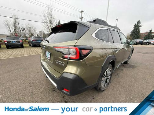 2024 Subaru Outback Touring XT