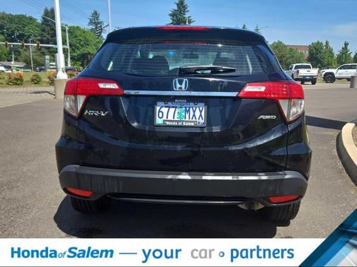 Crystal Black Pearl 2020 Honda HR-V LX