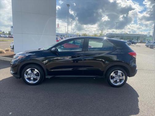 Crystal Black Pearl 2020 Honda HR-V LX