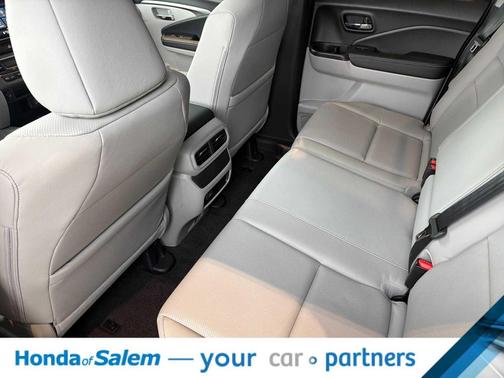 Platinum White Pearl 2026 Honda Ridgeline RTL