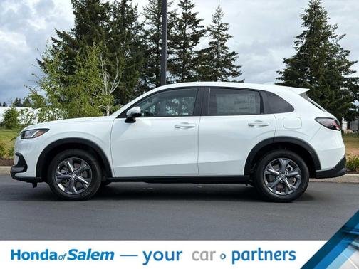 Platinum White Pearl 2027 Honda HR-V LX