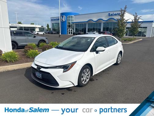 Ice Cap 2023 Toyota Corolla LE