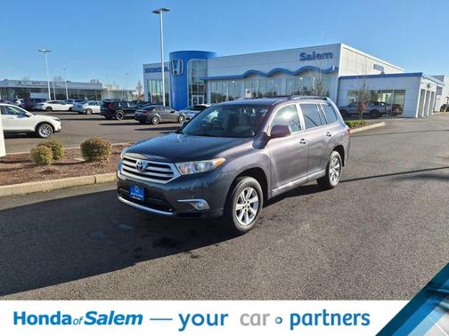 2012 Toyota Highlander SE