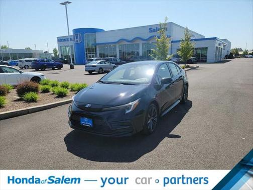 2024 Toyota Corolla Hybrid SE