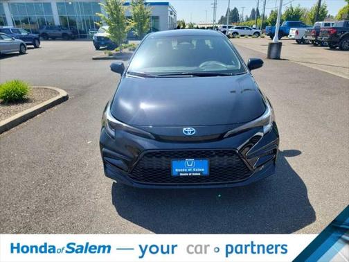 2024 Toyota Corolla Hybrid SE