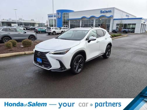 2023 Lexus NX 450h+ Luxury