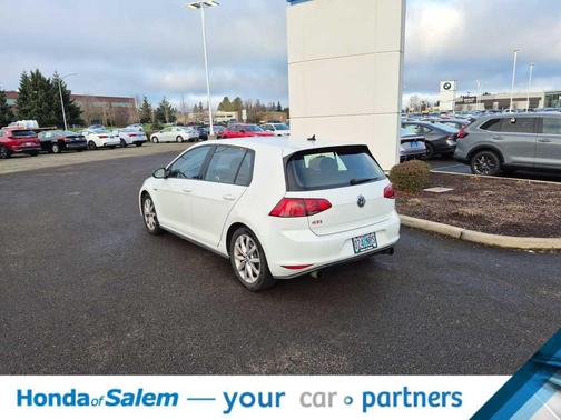 2017 Volkswagen Golf GTI 2.0T S 4-Door