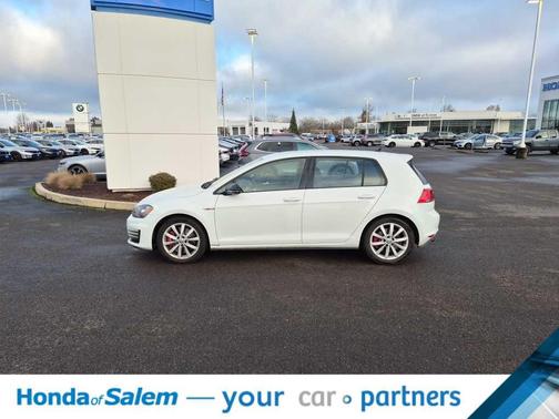 2017 Volkswagen Golf GTI 2.0T S 4-Door
