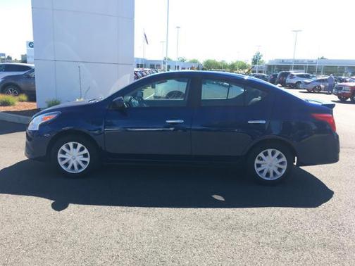 2018 Nissan Versa 1.6 SV