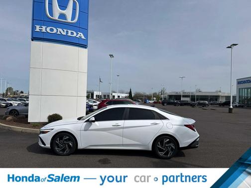 2025 Hyundai ELANTRA HEV Limited